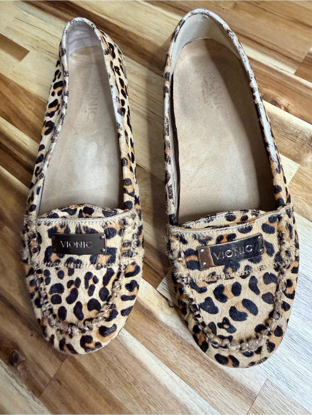 Vionic Leopard Slip-On Flats animal print supportive avant garde feminine cozy 7